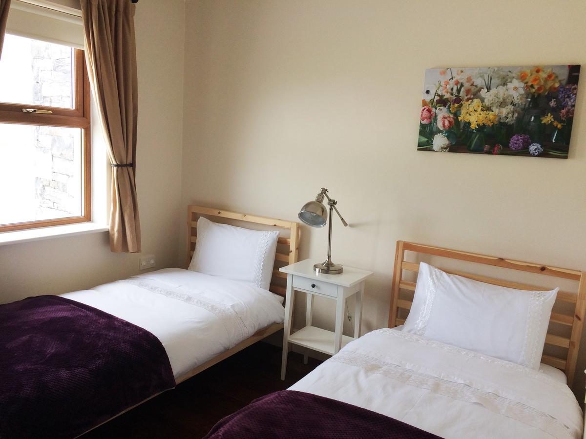 Wild Atlantic Breeze Guesthouse Doolin Buitenkant foto